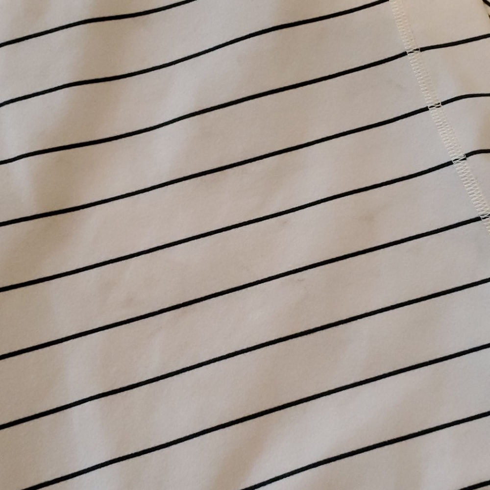 Lululemon Top - Picture 2 of 4